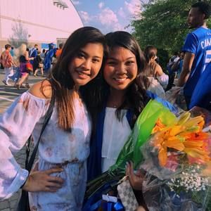 Meet your Posher, Linh